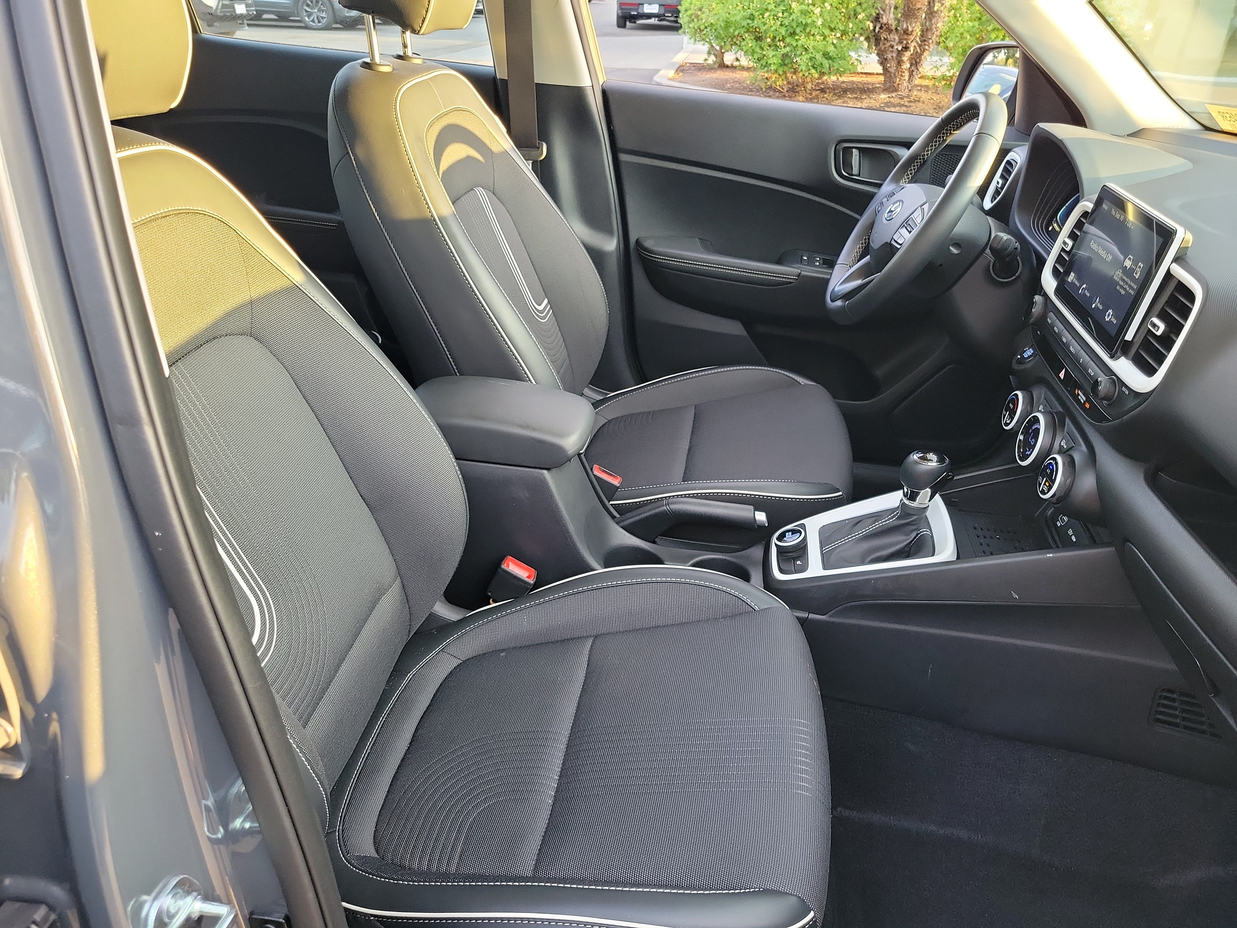 Certified 2026 Hyundai Venue SEL FWD image 23