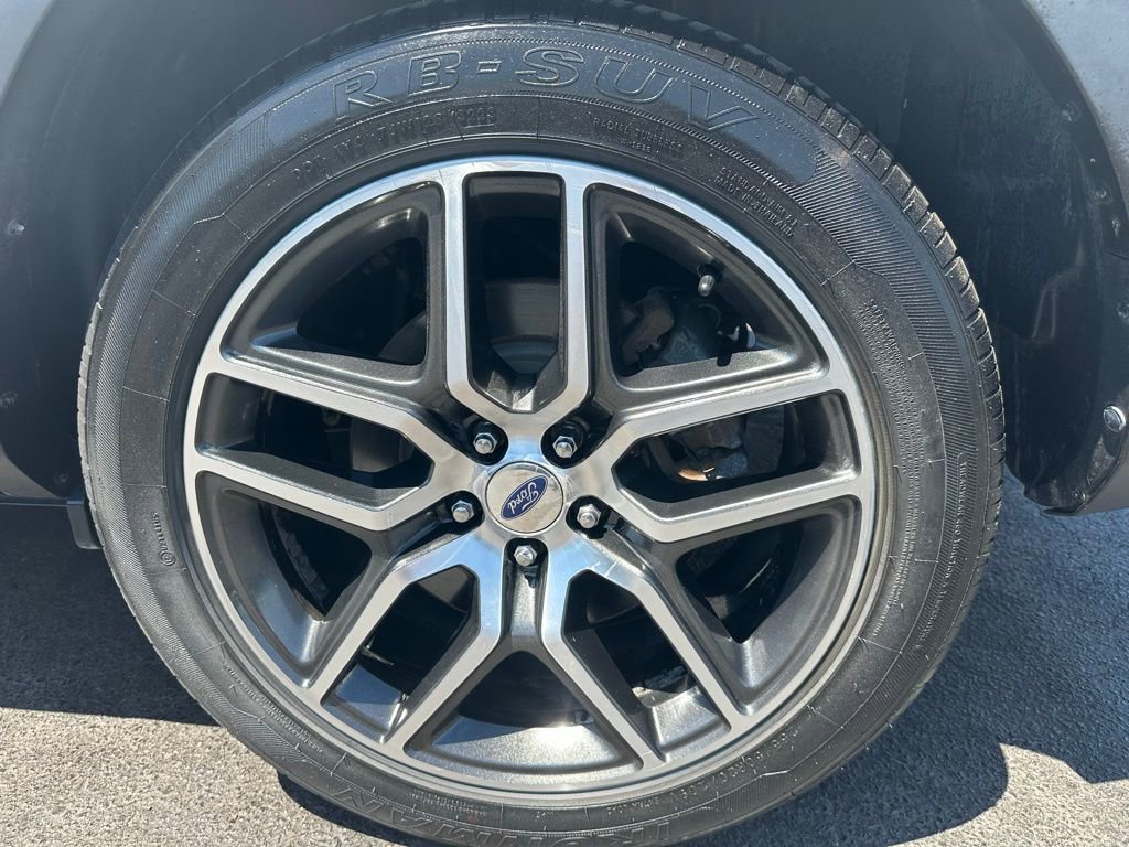 Used 2017 Ford Explorer Sport w/ Equipment Group 401A AWD/4WD image 35