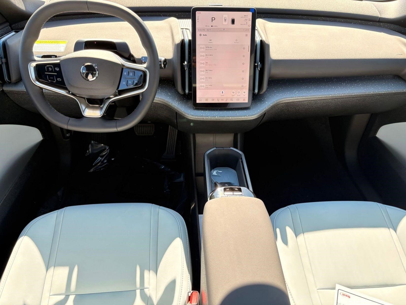 New 2026 Volvo EX30 Ultra w/ Climate Package image 23