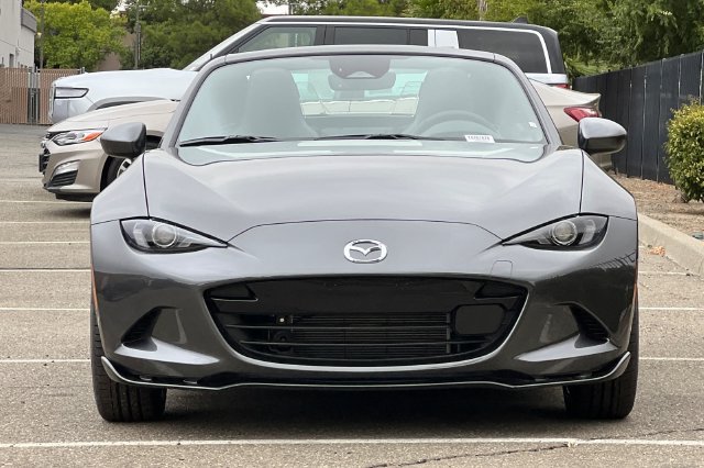 New 2026 MAZDA MX-5 Miata RF Grand Touring w/ Appearance Package RWD image 8