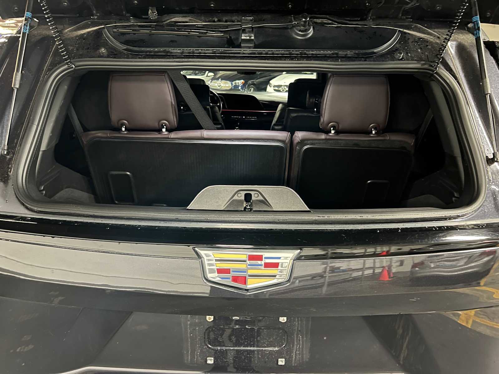 Used 2023 Cadillac Escalade Sport Platinum AWD/4WD image 16