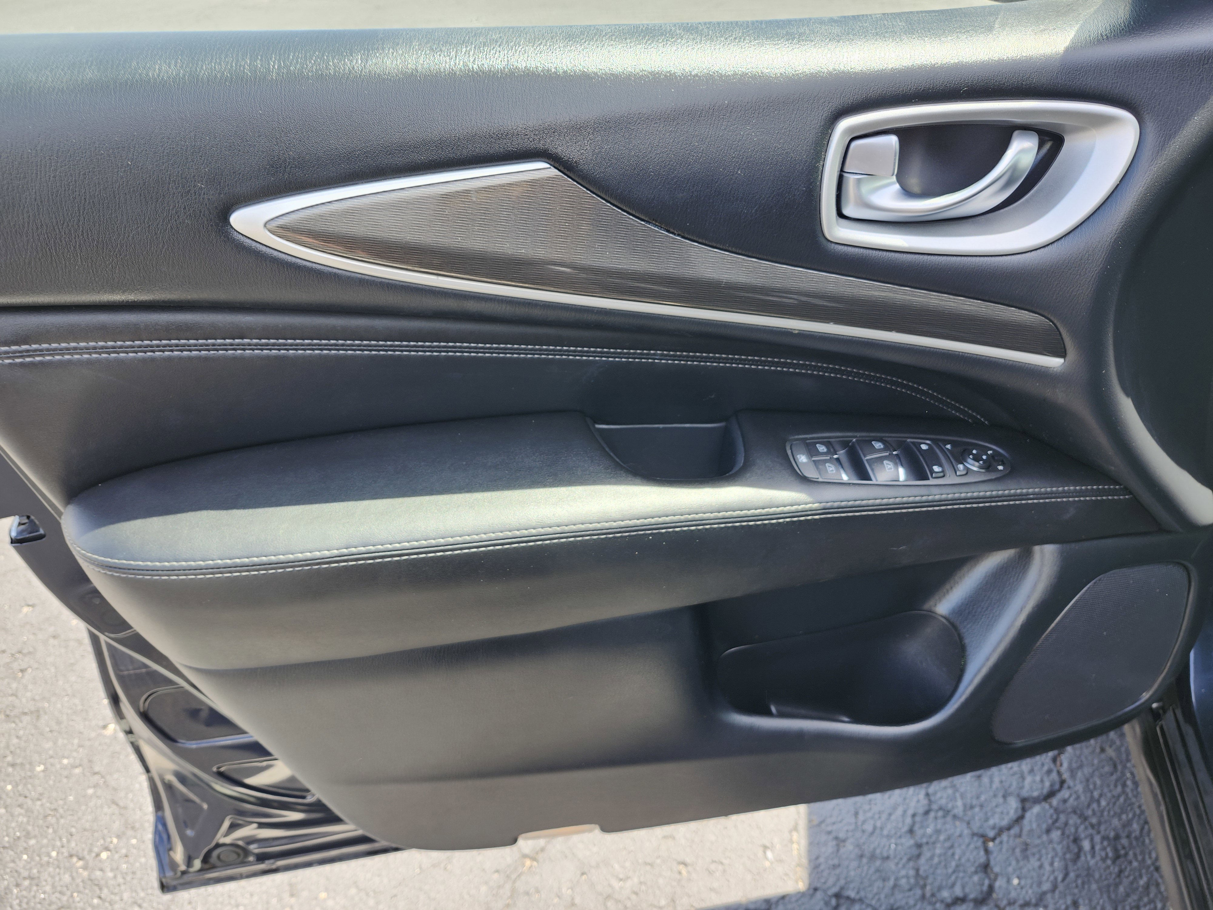 Used 2020 INFINITI QX60 Pure AWD/4WD image 29