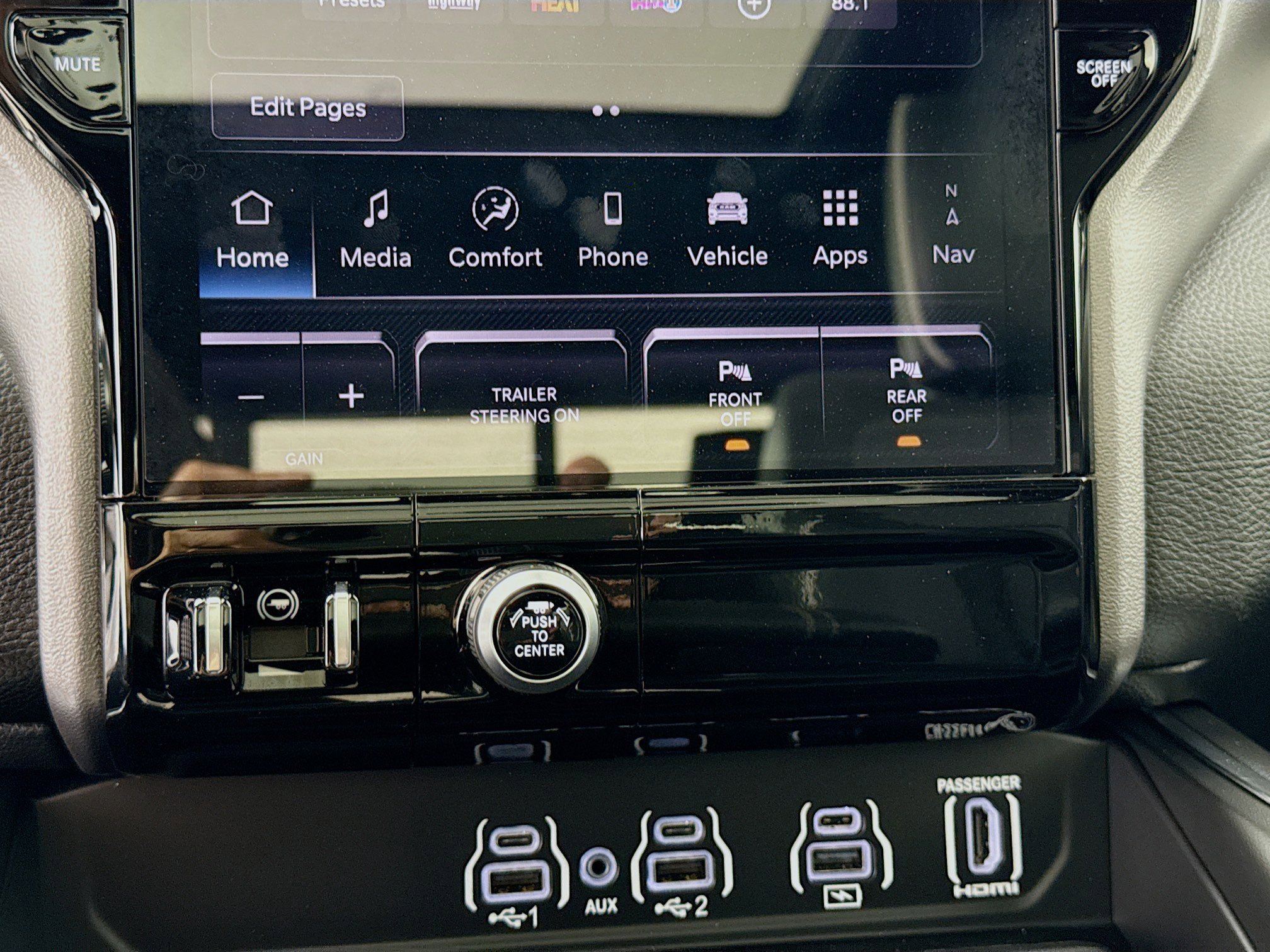 Used 2026 RAM 1500 Laramie w/ Night Edition image 16