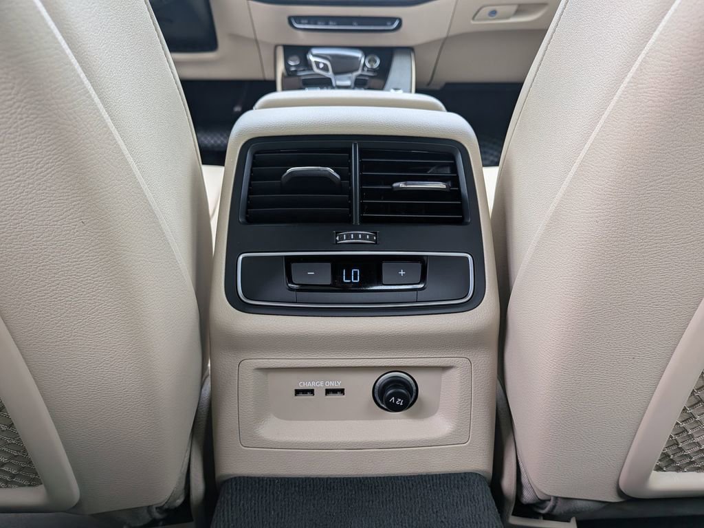 Used 2022 Audi A4 2.0T Premium Plus image 16