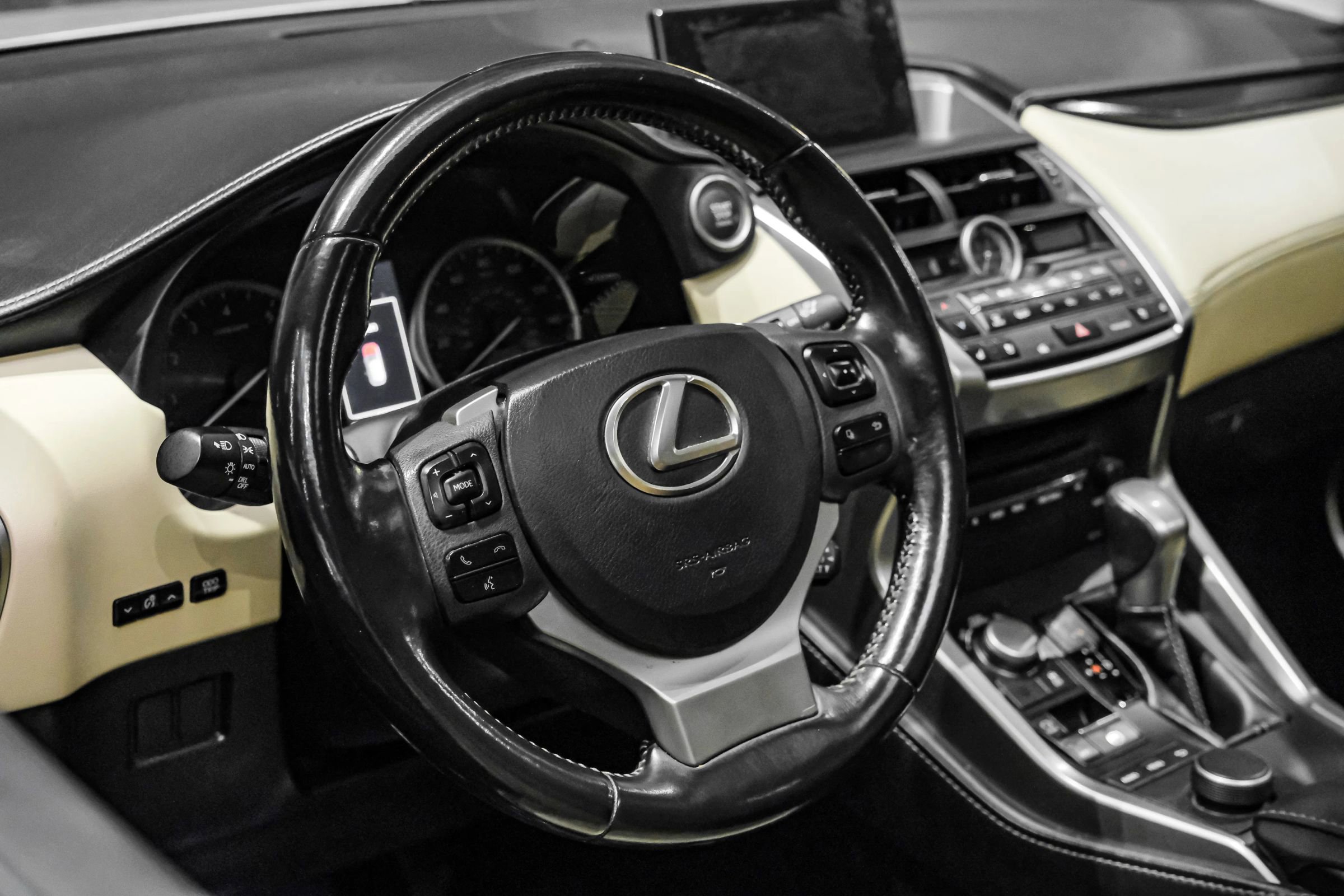 Used 2016 Lexus NX 200t FWD w/ Premium Package image 14