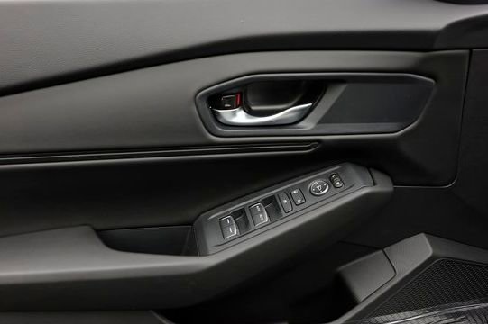 Used 2025 Honda Accord SE image 22