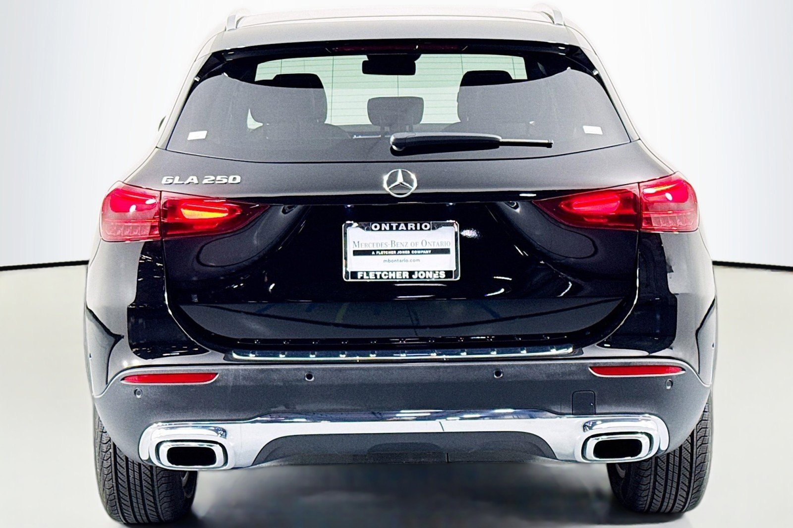 Certified 2025 Mercedes-Benz GLA 250 image 4