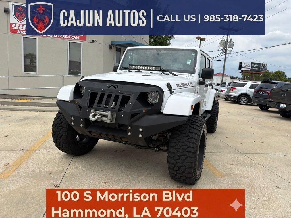 Used 2017 Jeep Wrangler Unlimited Rubicon AWD/4WD image 4