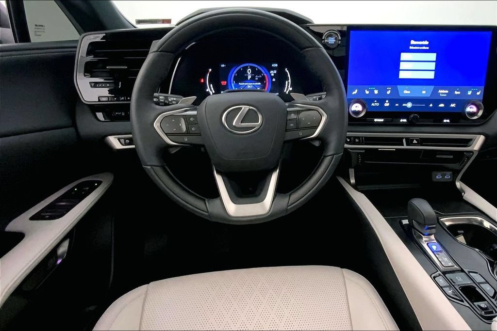 Used 2023 Lexus RX 350 Premium Plus w/ Cold Area Package AWD/4WD image 4