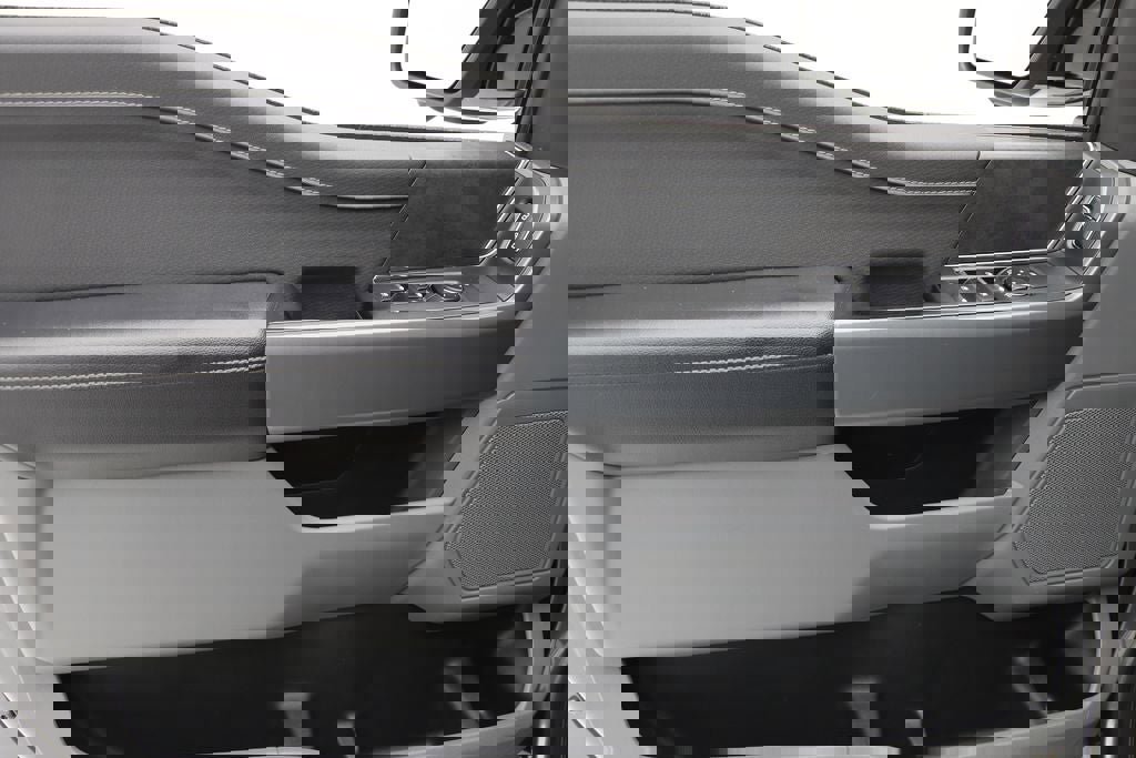 Used 2024 Ford F150 XLT w/ Equipment Group 302A MID image 18