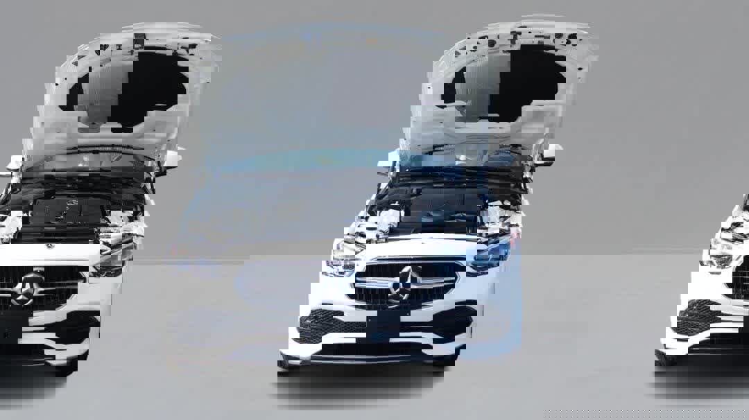 Certified 2025 Mercedes-Benz C 300 4MATIC Sedan image 8