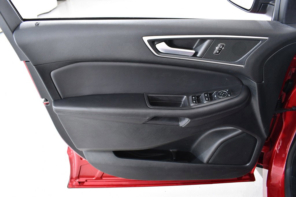 Used 2023 Ford Edge SEL w/ Convenience Package image 25