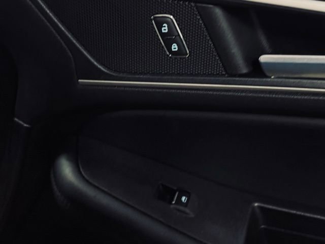 Used 2022 Ford Edge SEL w/ Convenience Package image 16