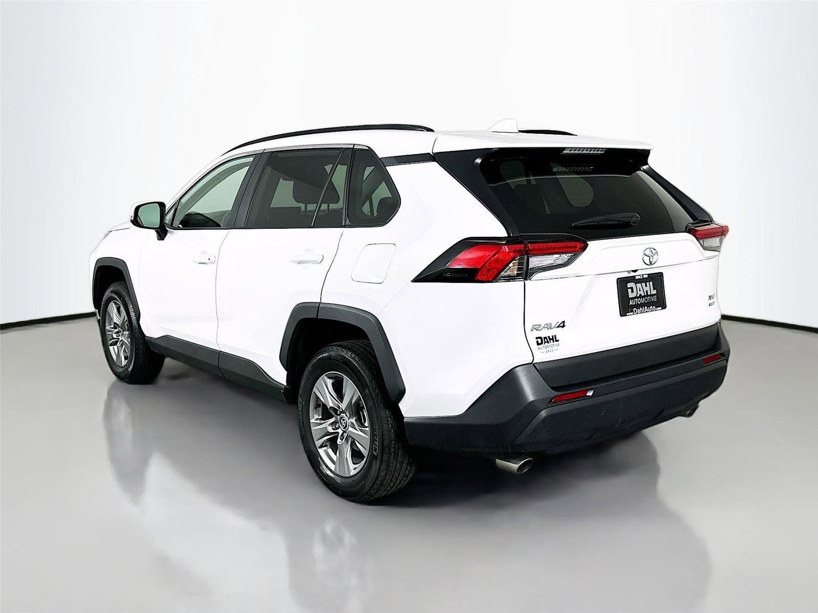 Certified 2025 Toyota RAV4 XLE AWD/4WD image 10