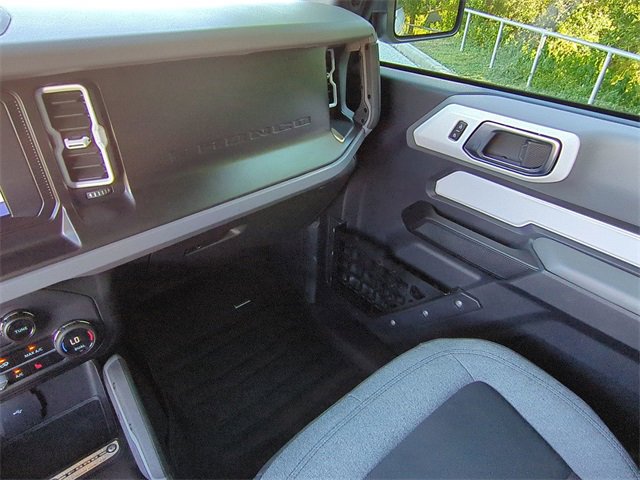 Used 2023 Ford Bronco Big Bend image 17