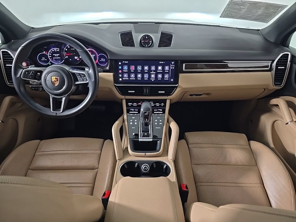 Certified 2023 Porsche Cayenne Platinum Edition AWD/4WD image 28