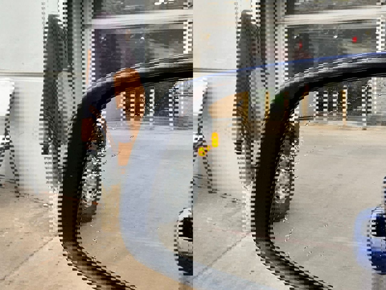 Used 2025 Hyundai Venue SEL image 20