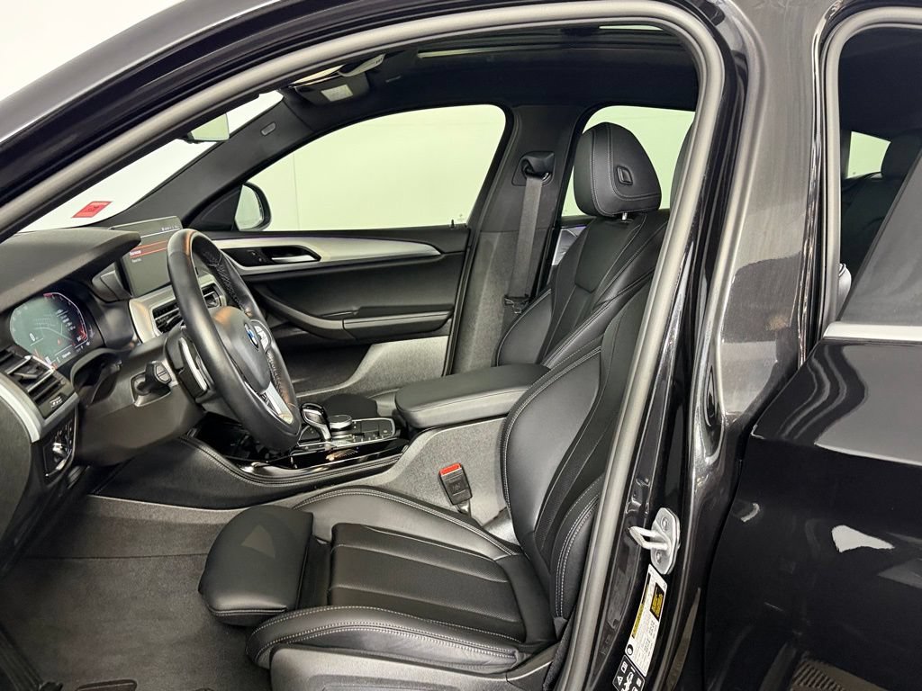 Used 2025 BMW X4 xDrive30i AWD/4WD image 20