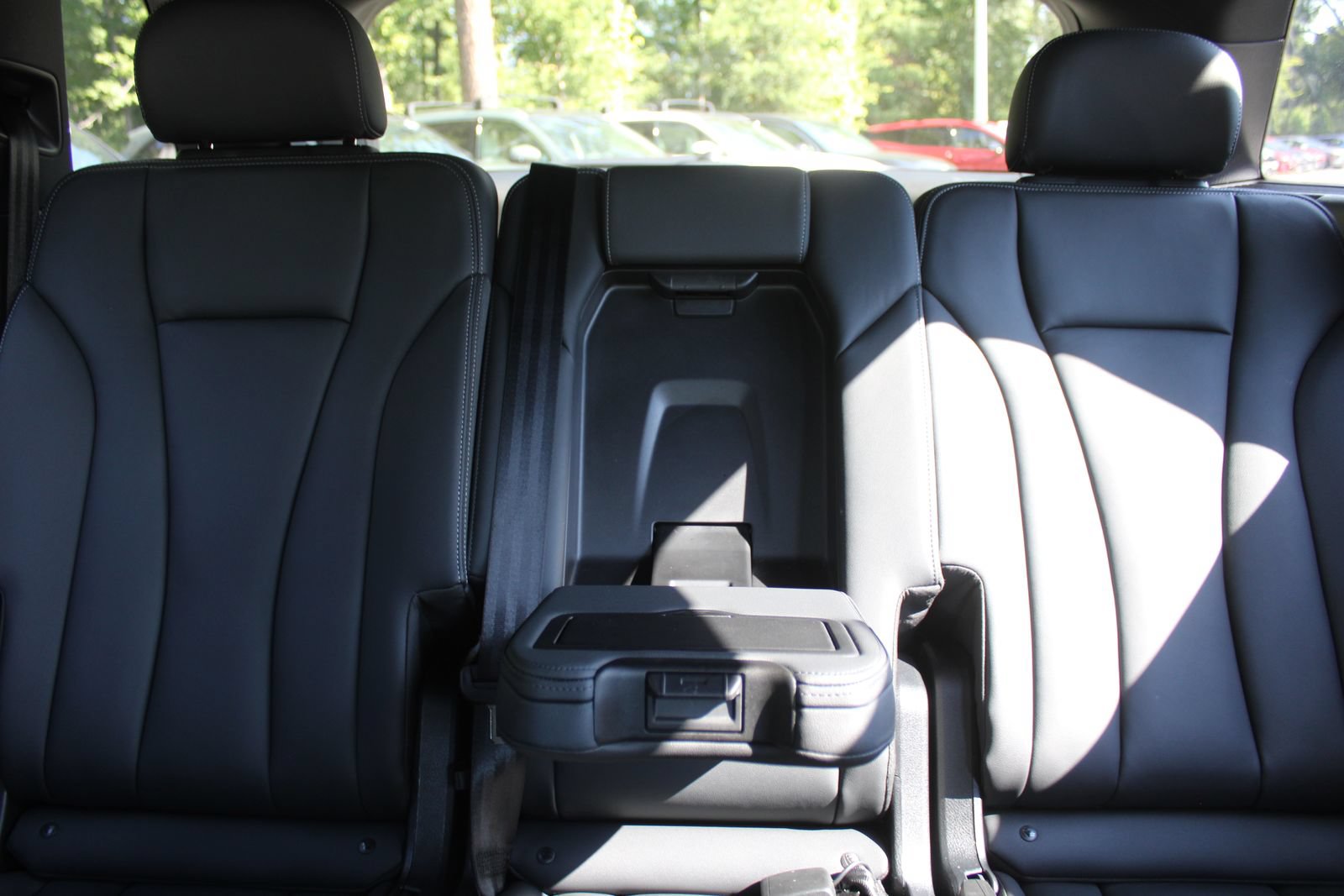Used 2025 Audi Q7 3.0T Premium AWD/4WD image 68