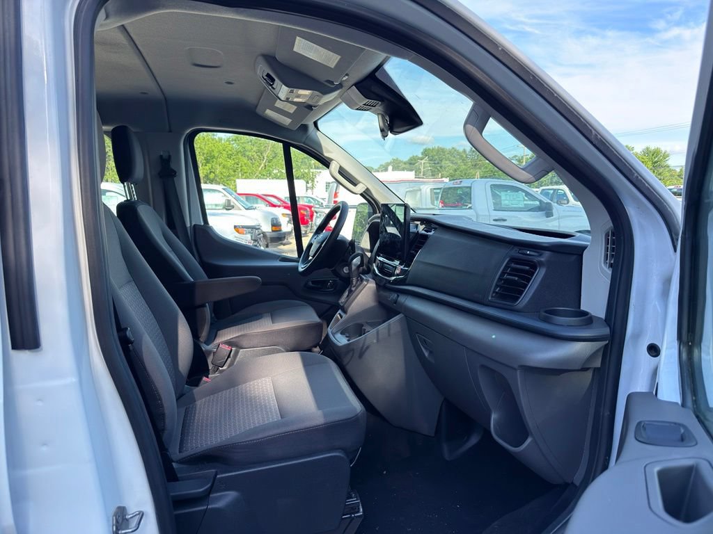 Used 2024 Ford Transit 350 XLT RWD image 29