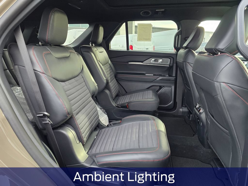 New 2026 Ford Explorer ST-Line w/ ST-Line Street Pack AWD/4WD image 16