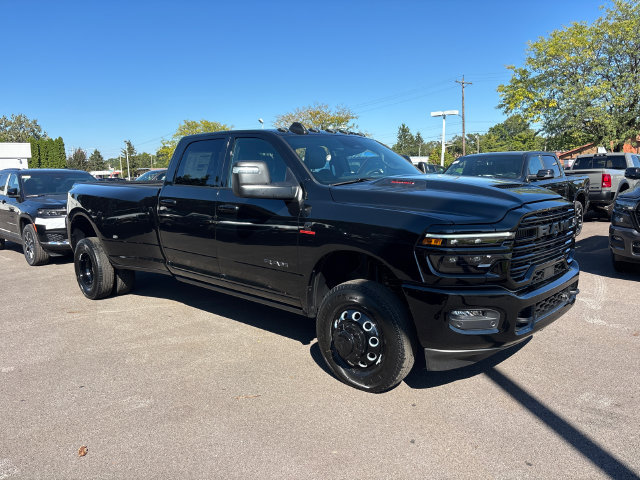 New 2027 RAM 3500 Laramie AWD/4WD image 6