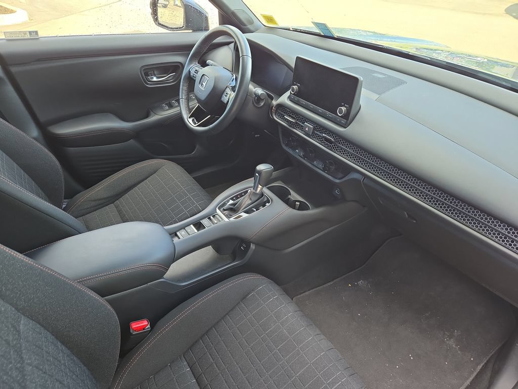Certified 2024 Honda HR-V Sport image 25