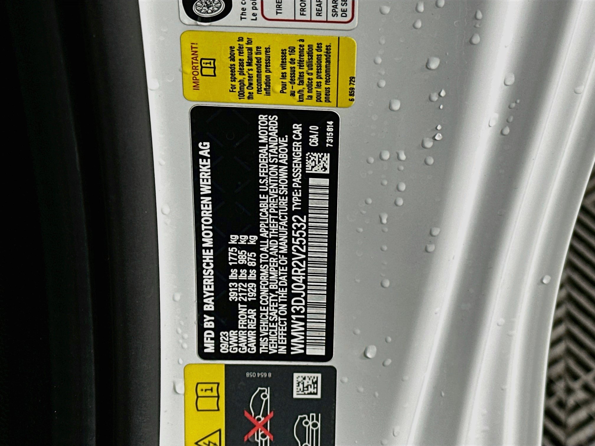 Used 2024 MINI Cooper SE FWD image 12
