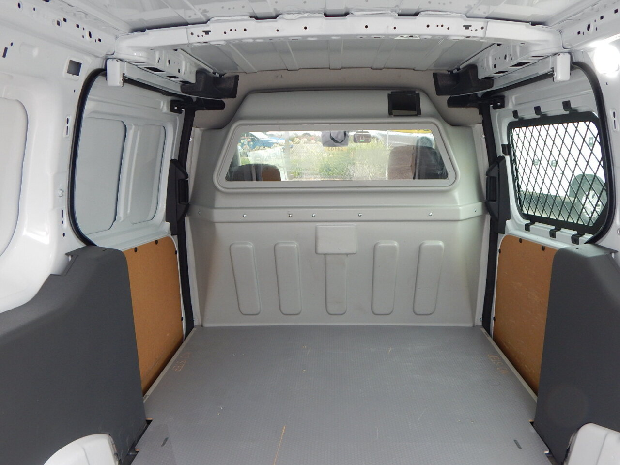 Used 2022 Ford Transit Connect XL FWD image 14