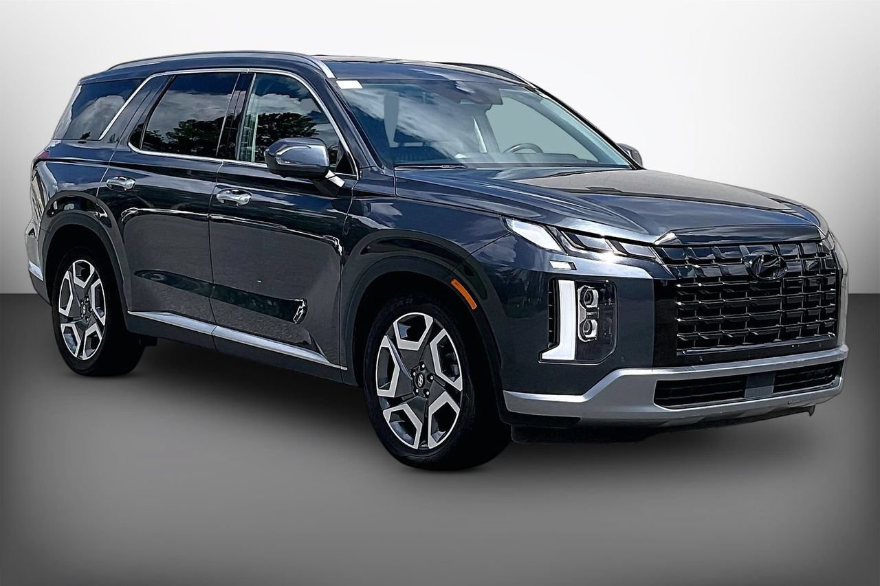 Used 2024 Hyundai Palisade Limited AWD/4WD image 1