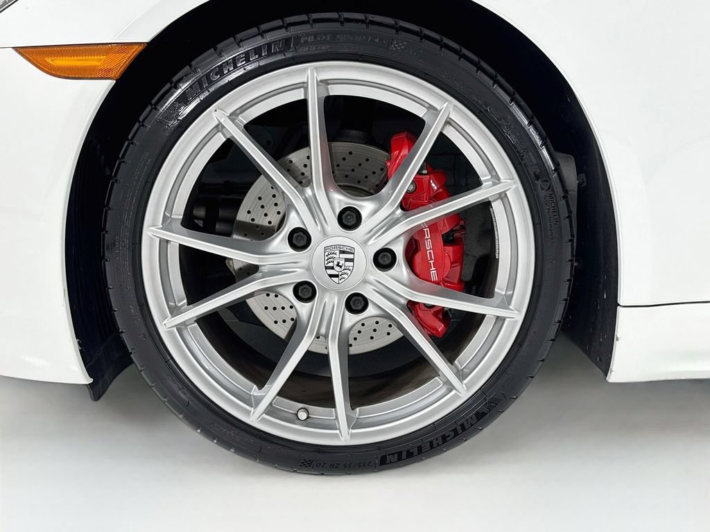 Certified 2019 Porsche 718 Boxster S RWD image 29