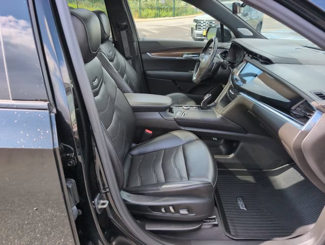 Used 2021 Cadillac XT6 Sport w/ Platinum Package AWD/4WD image 10