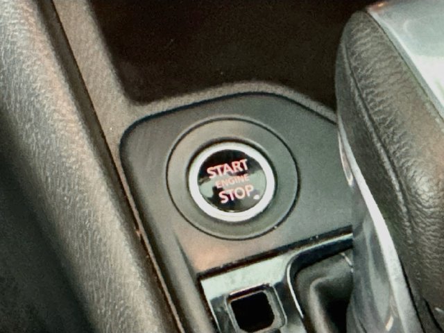 Used 2025 Nissan Sentra S FWD image 18