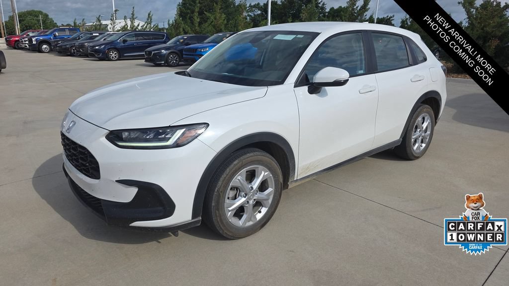 Used 2024 Honda HR-V LX image 1