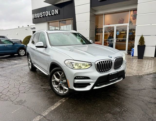 Used 2020 BMW X3 xDrive30i w/ Premium Package image 4