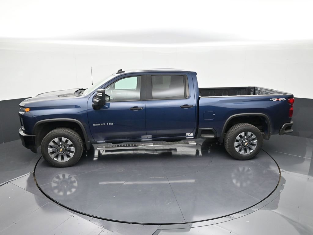 Used 2022 Chevrolet Silverado 2500 Custom w/ Custom Convenience Package image 13