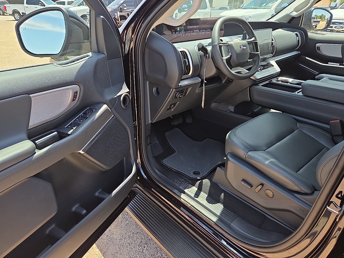 New 2027 Ford Expedition Active AWD/4WD image 10