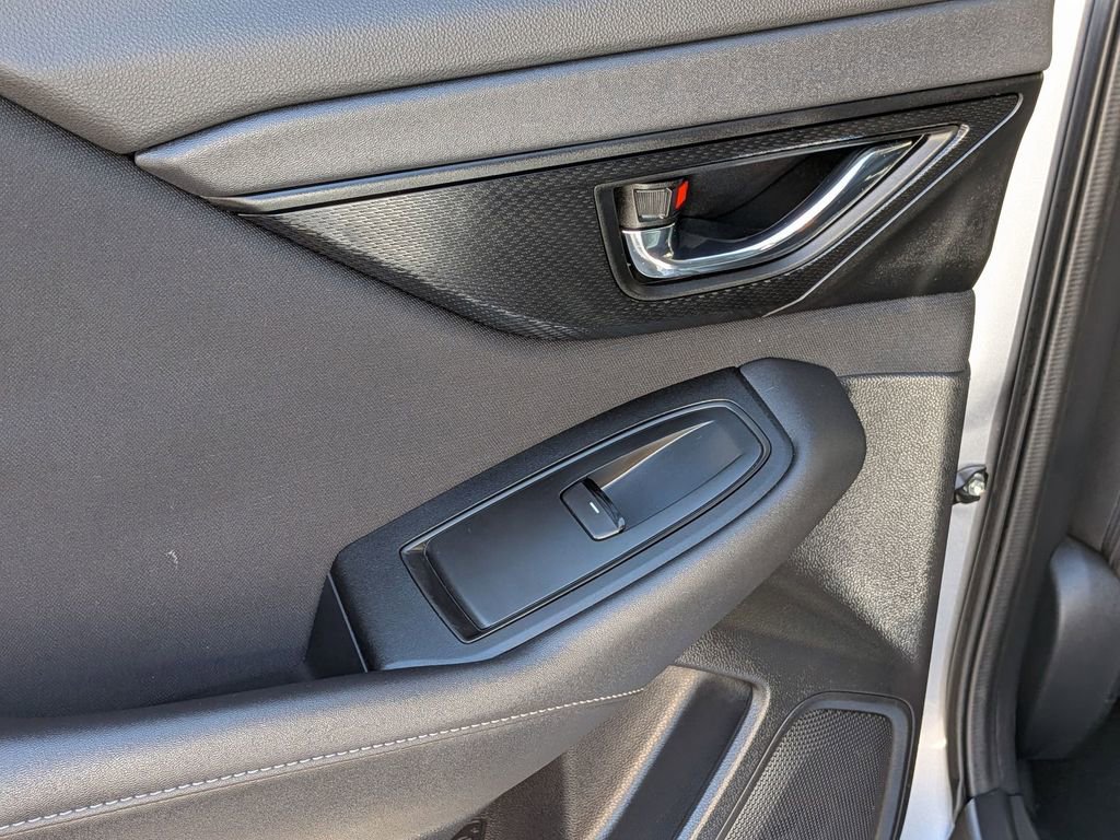 Used 2025 Subaru Outback Premium image 27