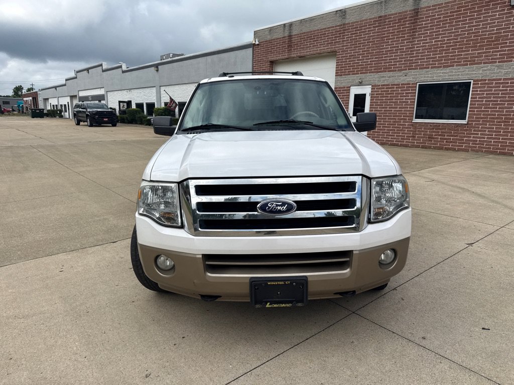 Used 2013 Ford Expedition EL XLT AWD/4WD image 2