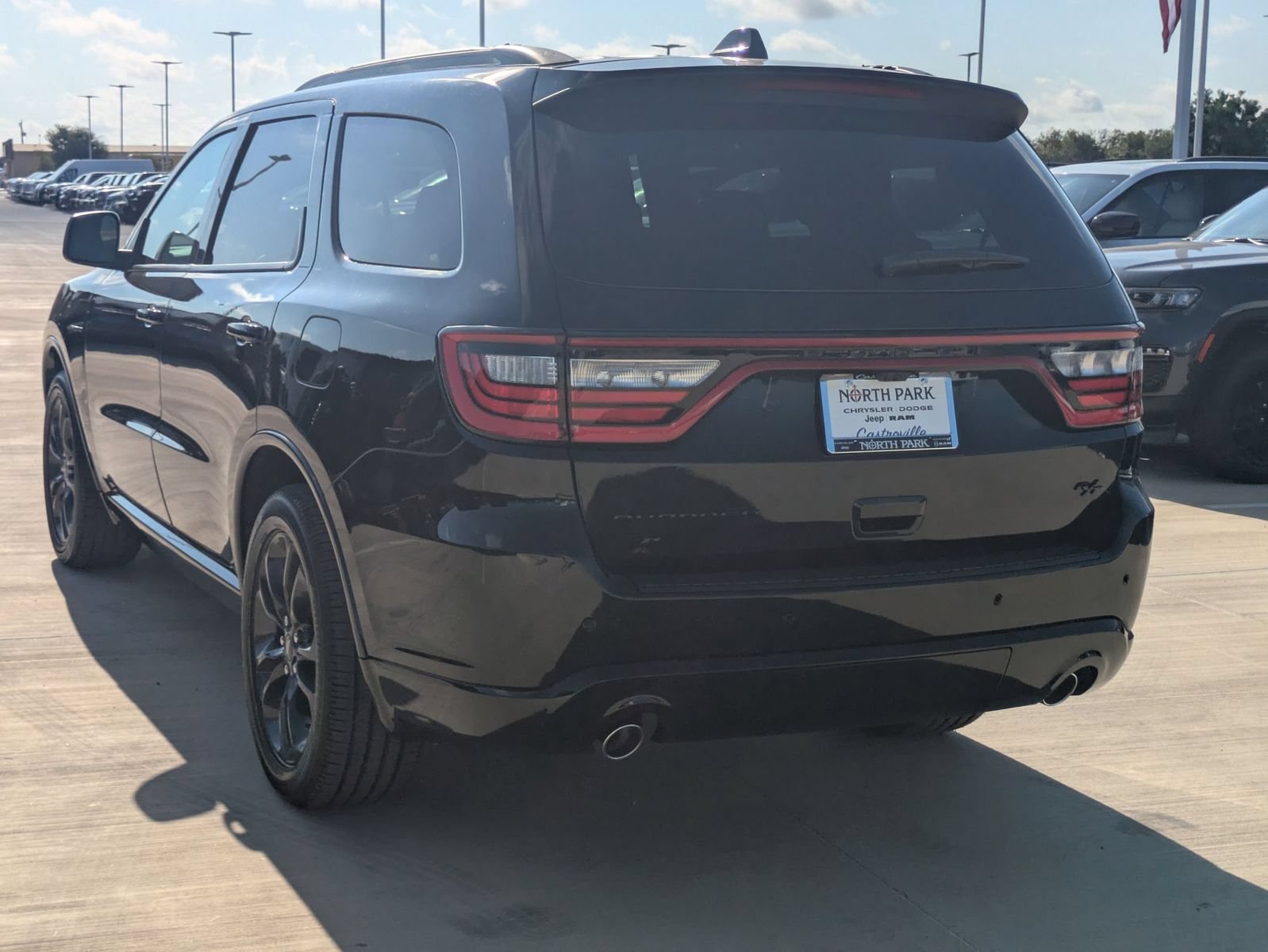 New 2025 Dodge Durango R/T w/ Blacktop Package AWD/4WD image 5