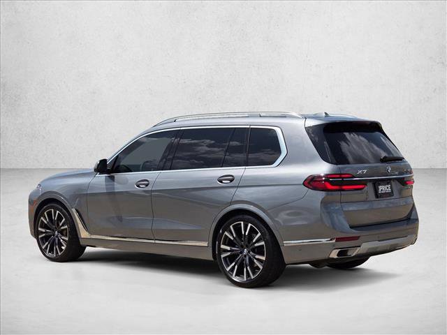 Used 2025 BMW X7 xDrive40i w/ Premium Package AWD/4WD image 7