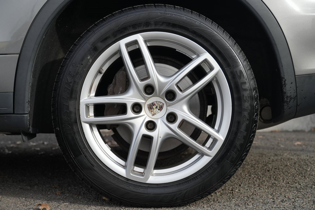 Used 2012 Porsche Cayenne image 14