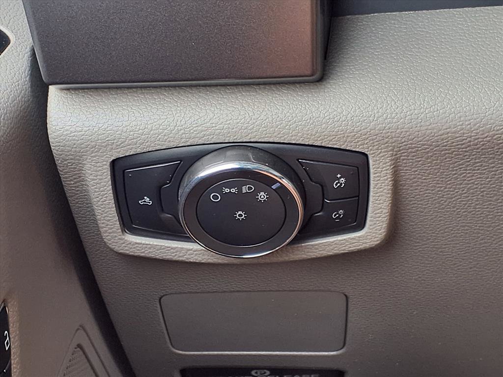 Used 2022 Ford F350 XLT AWD/4WD image 12