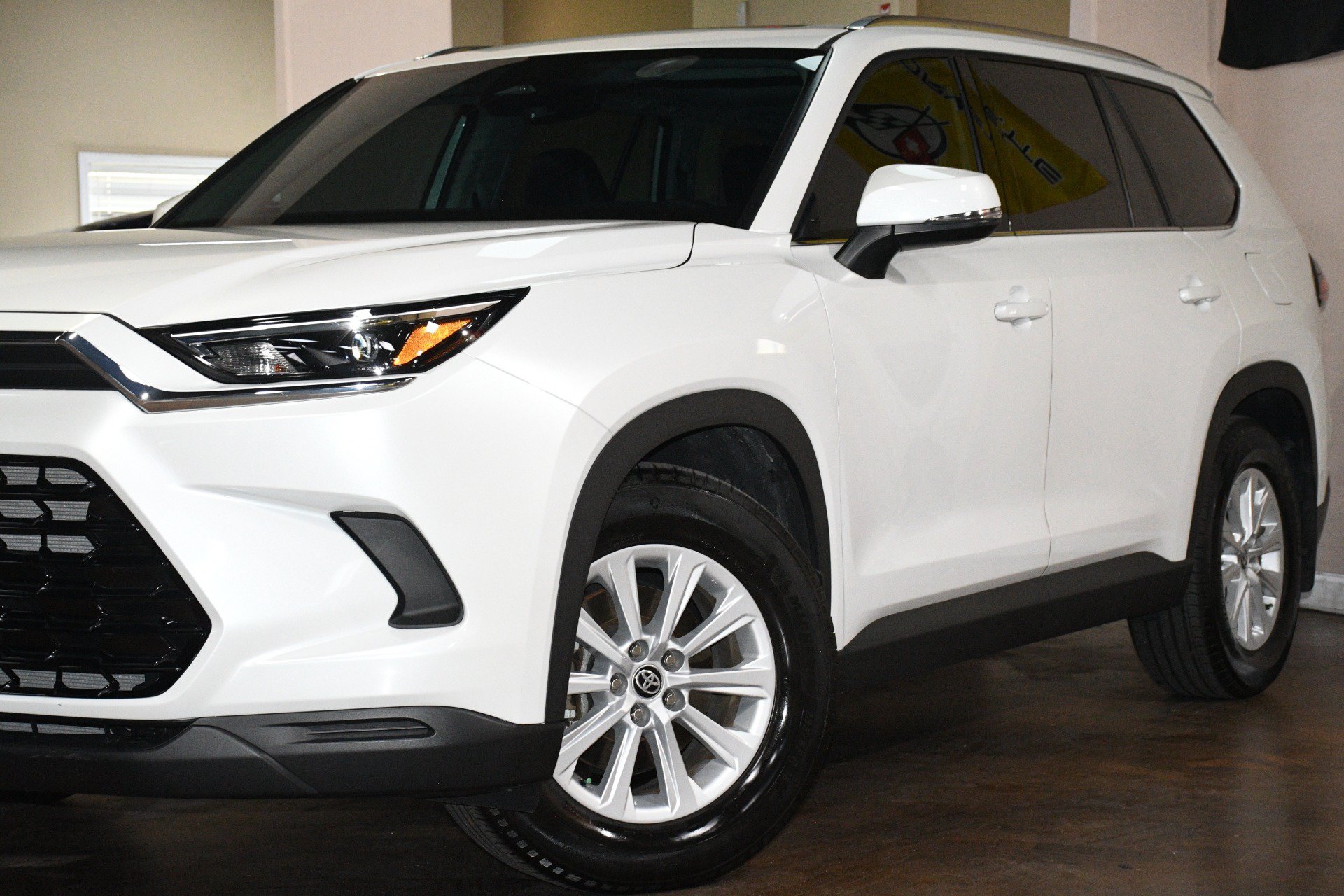 Used 2024 Toyota Grand Highlander FWD image 54
