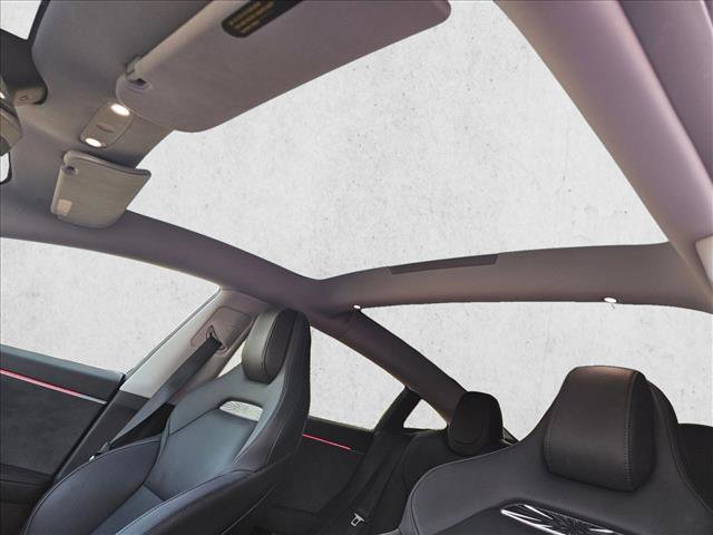 Used 2025 Tesla Model 3 Performance image 18