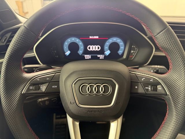 Used 2025 Audi Q3 2.0T Premium Plus w/ Premium Plus Package image 12