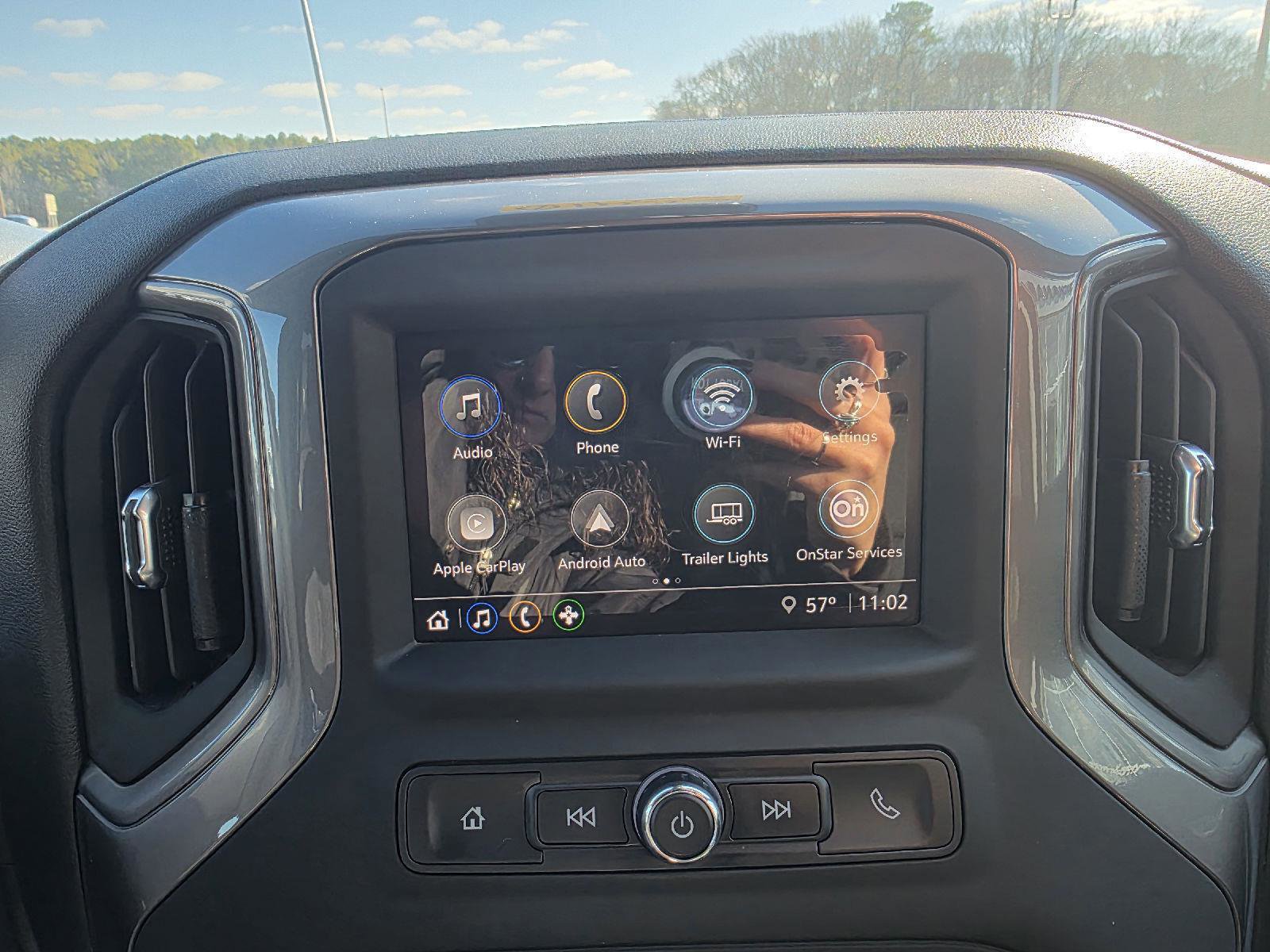 Used 2024 Chevrolet Silverado 2500 Custom image 13