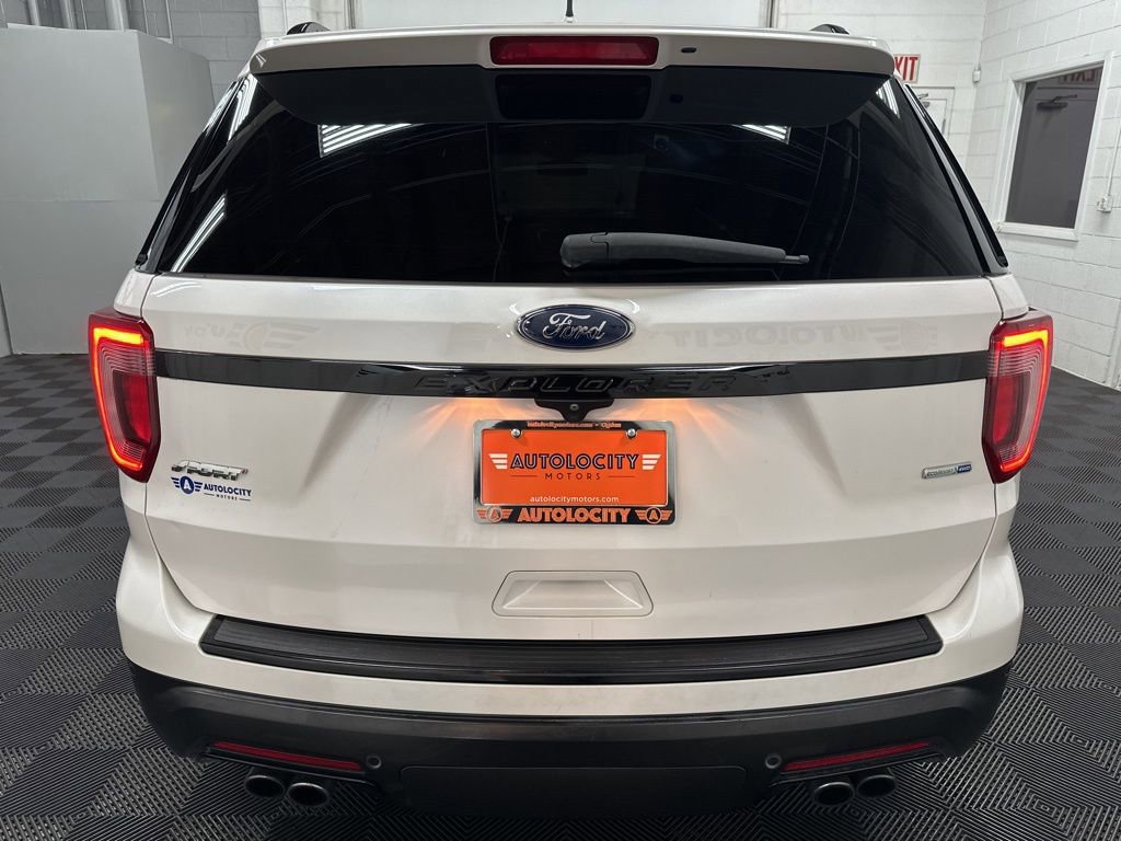 Used 2018 Ford Explorer Sport w/ Equipment Group 401A image 9