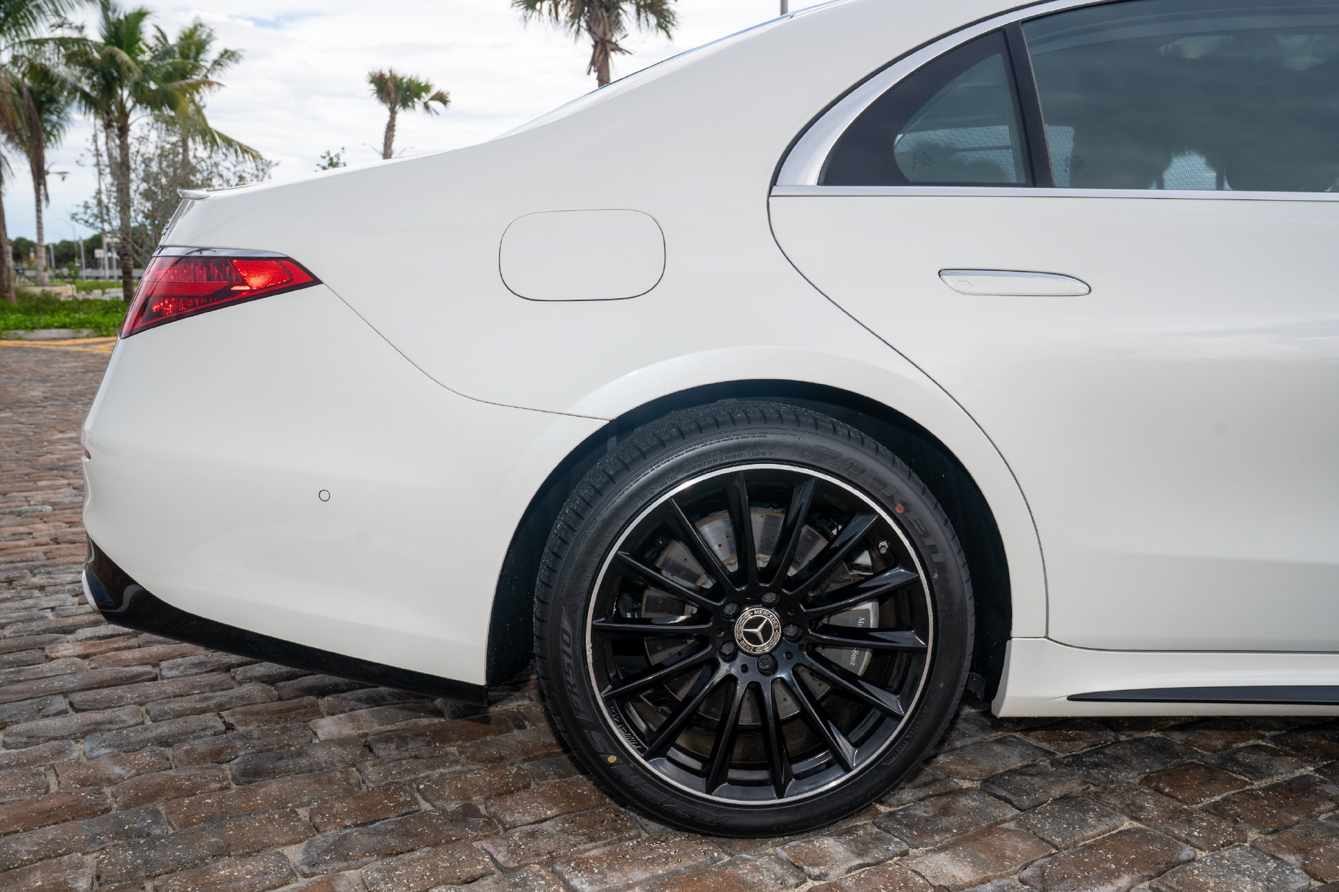 Used 2022 Mercedes-Benz S 500 4MATIC image 7