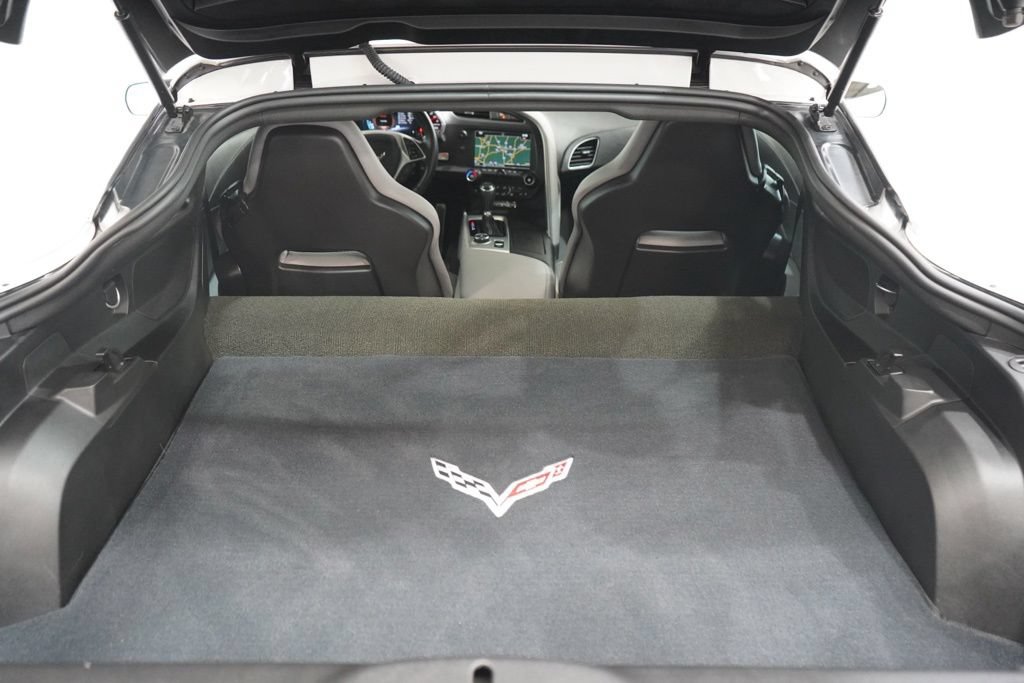 Used 2018 Chevrolet Corvette Grand Sport RWD image 42